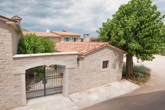 Villa Vala with Pool, Veli Ježenj - Pazin, Istria - Croatia Pazin
